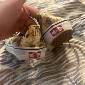 Sunflower Vans sz 10 women